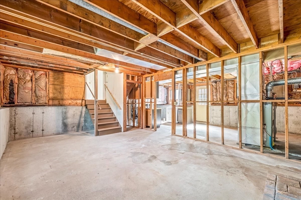 110 Queens Brook Rd, Pembroke