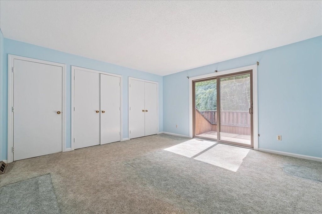 110 Queens Brook Rd, Pembroke