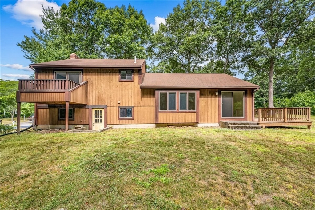 110 Queens Brook Rd, Pembroke