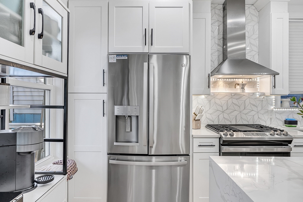 311 Lexington St # 1