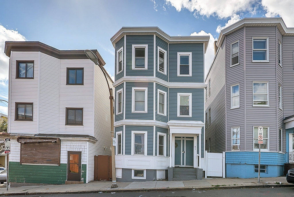 311 Lexington St # 1