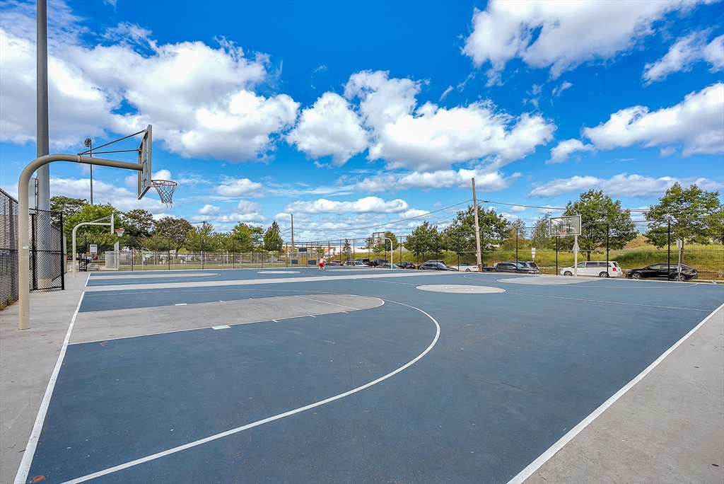 311 Lexington St # 1