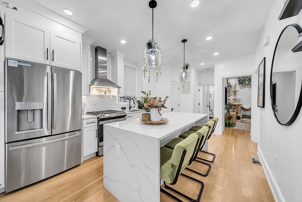 311 Lexington St # 1