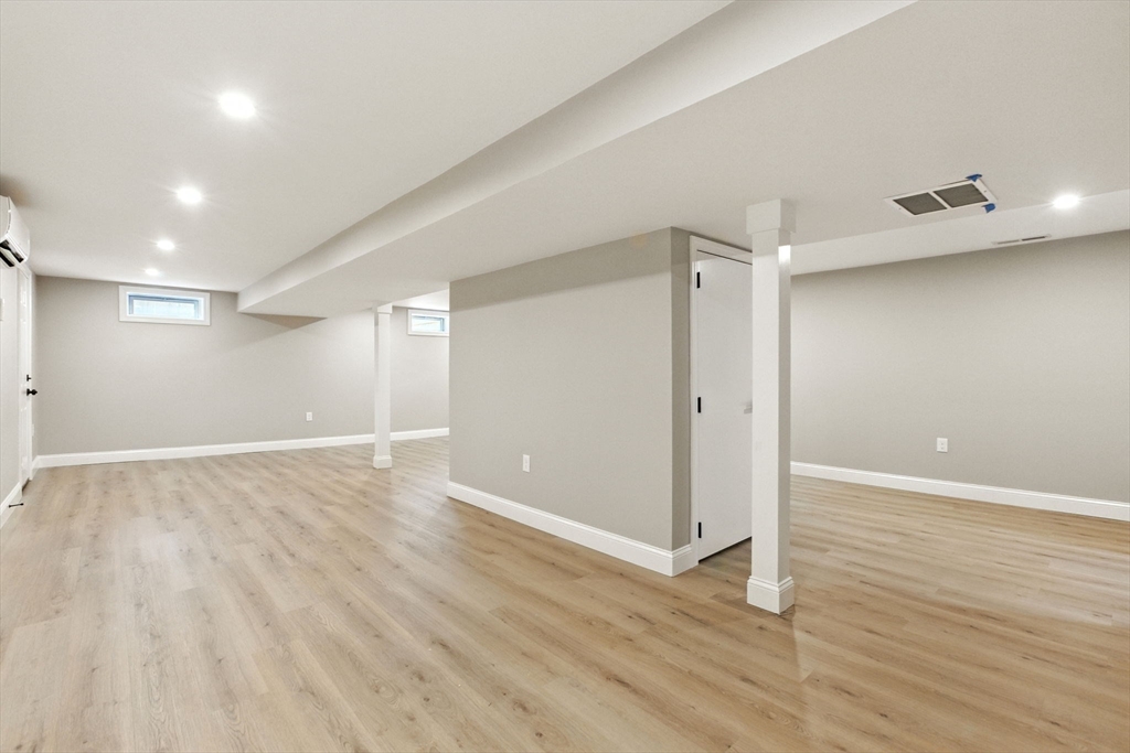 31 Edgewood Ave