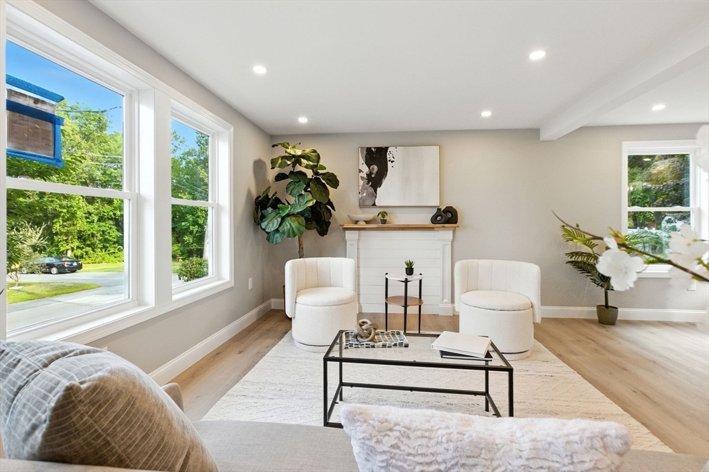 31 Edgewood Ave