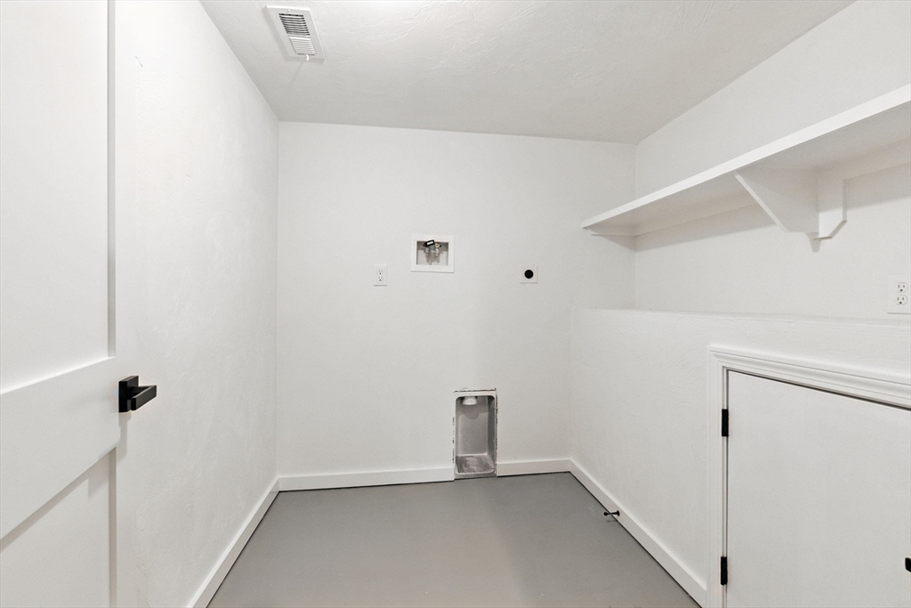31 Edgewood Ave