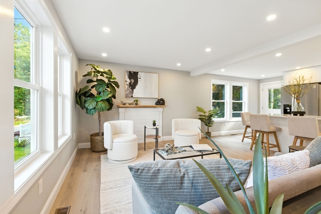 31 Edgewood Ave