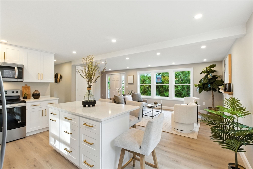 31 Edgewood Ave