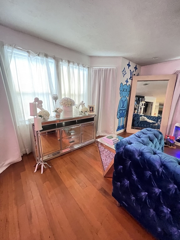 72 Geneva Ave