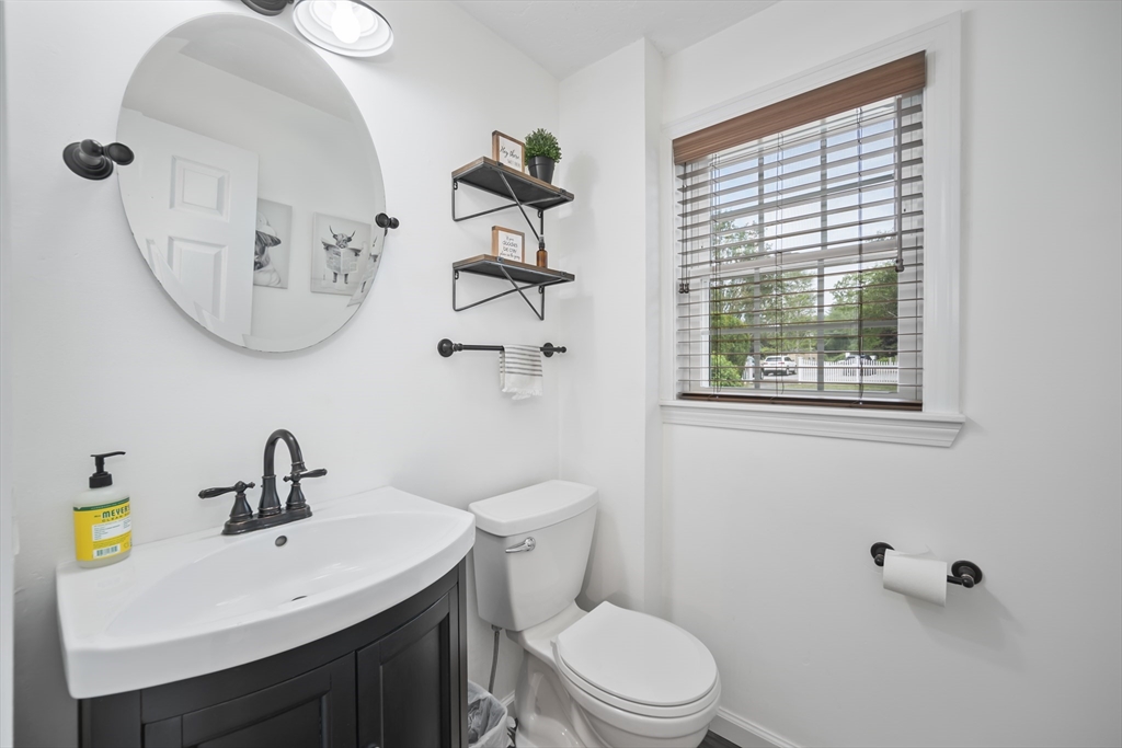 585 Turnpike St # 23, Easton Unit: 23