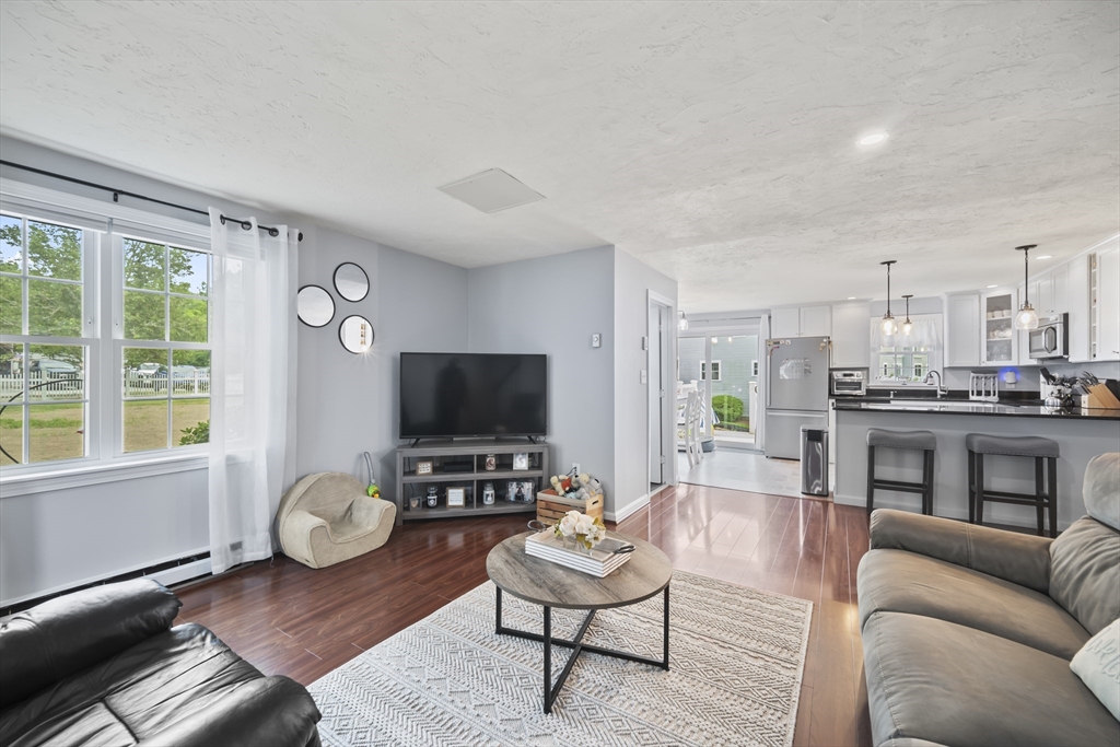 585 Turnpike St # 23, Easton Unit: 23