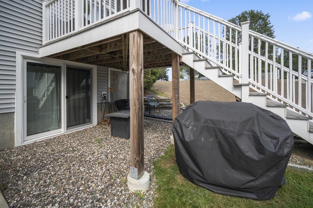 585 Turnpike St # 23, Easton Unit: 23