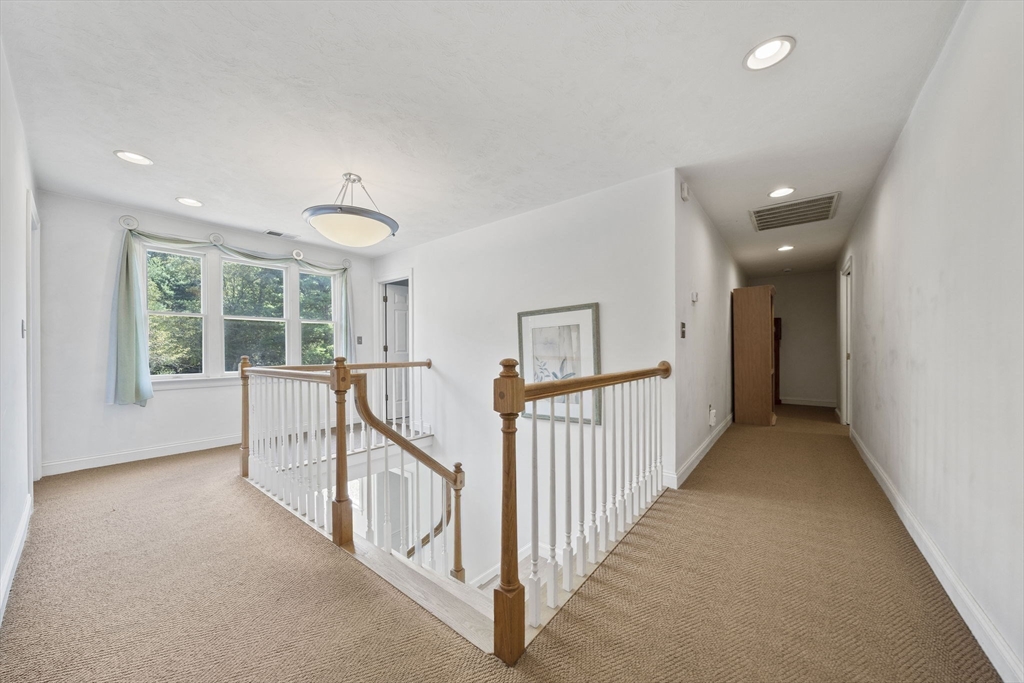36 Sierra Dr