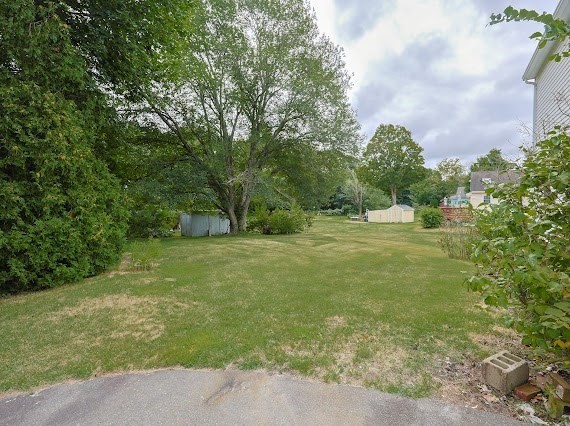 96 Drake Ave