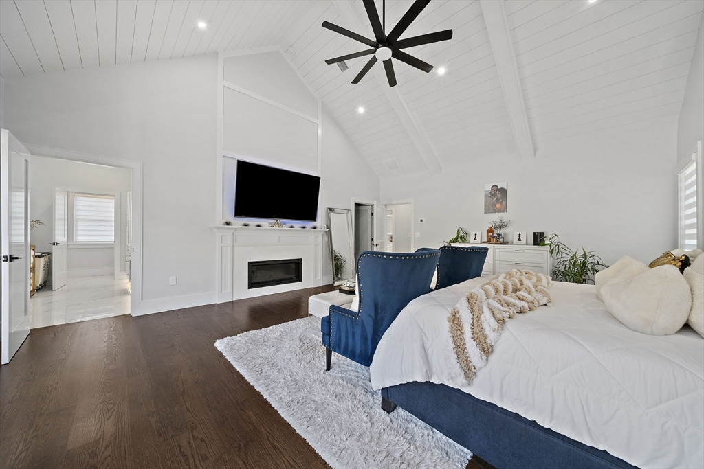 116 Indian Ln