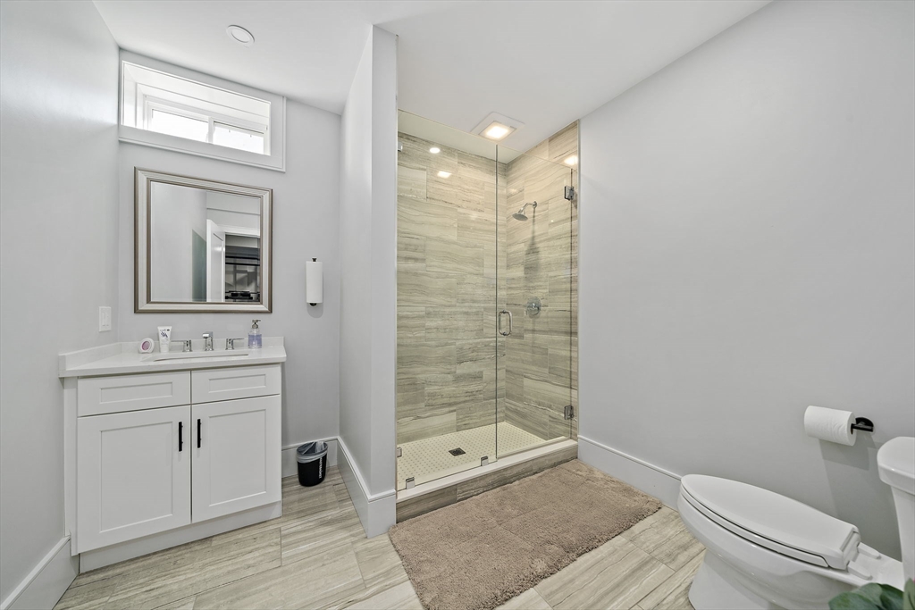 116 Indian Ln