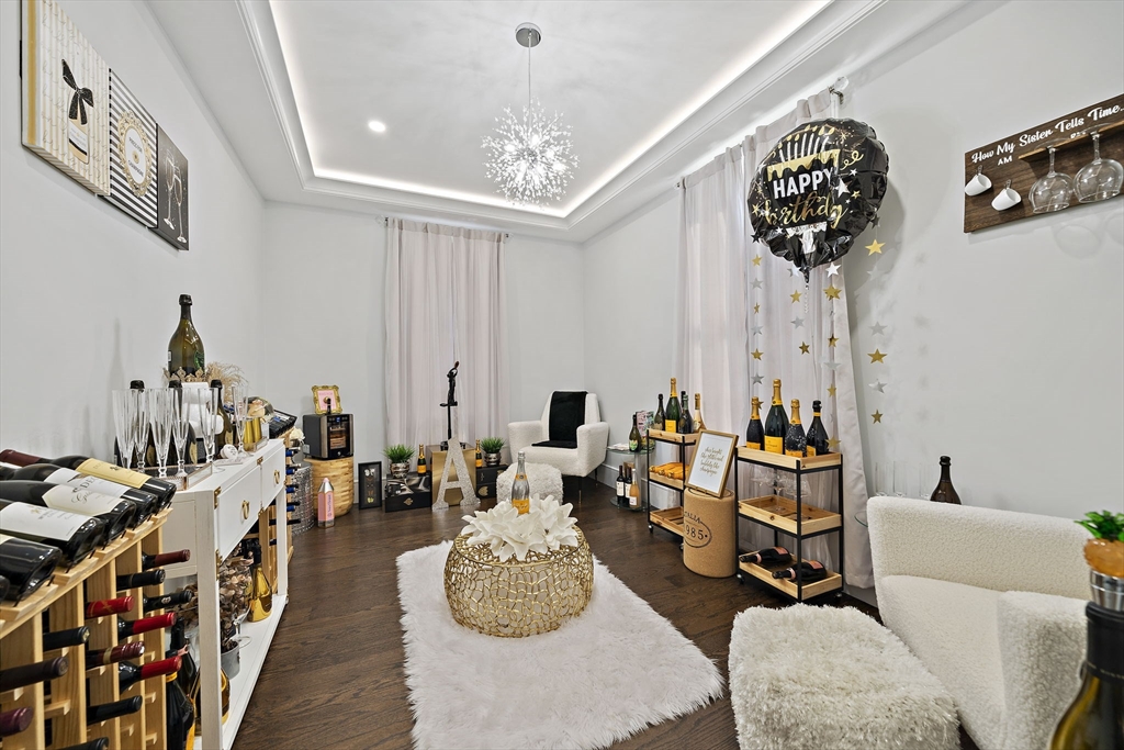 116 Indian Ln