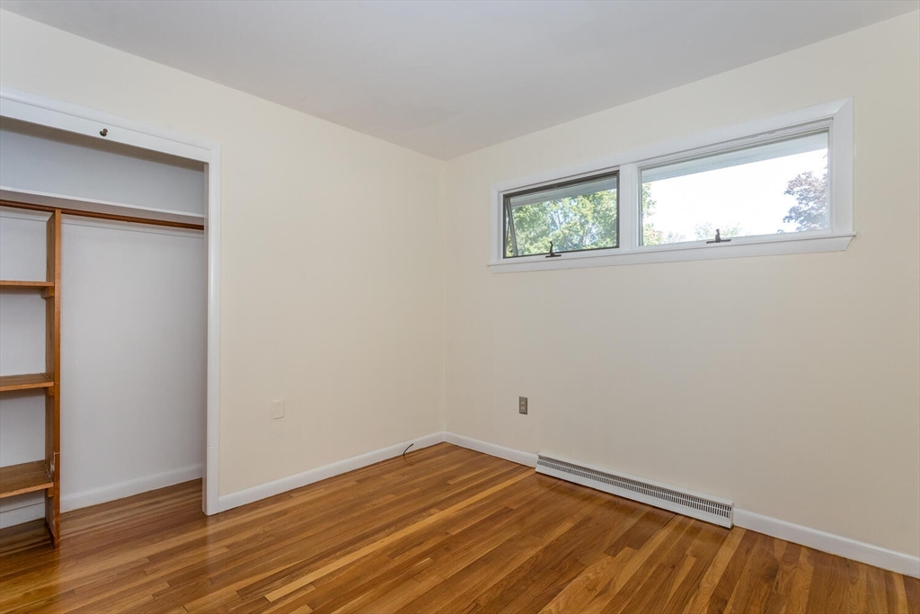 19 Walnut Knls
