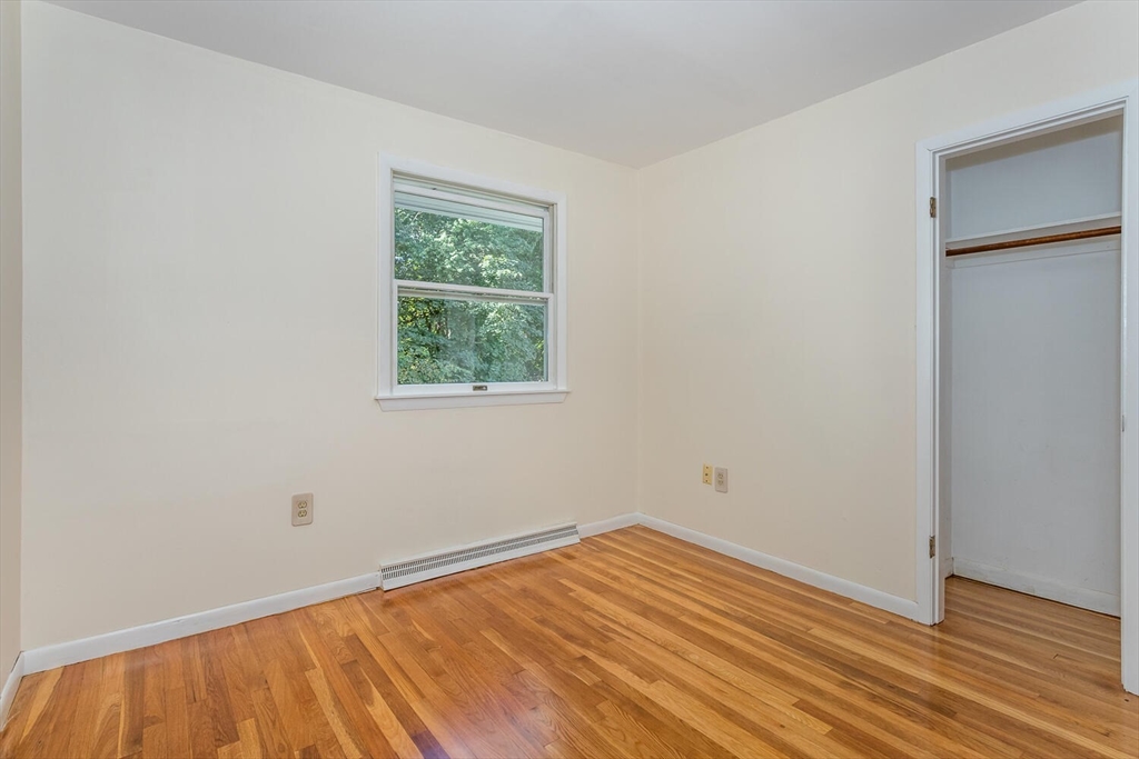 19 Walnut Knls