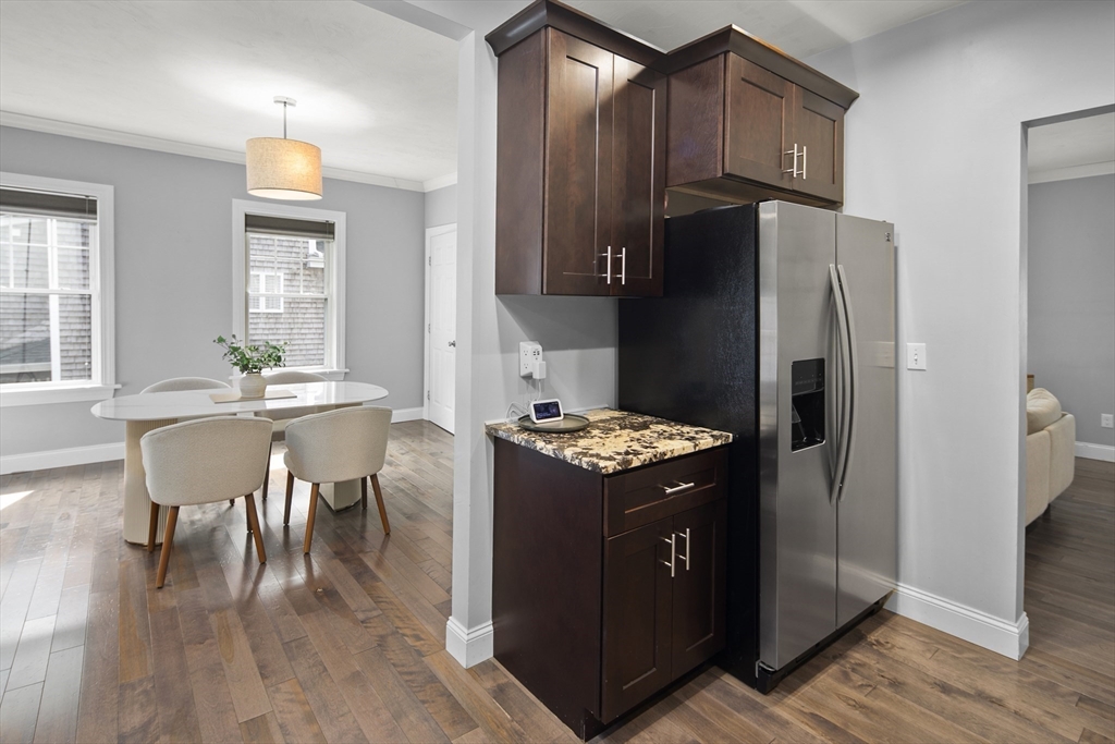104 Center St # 104