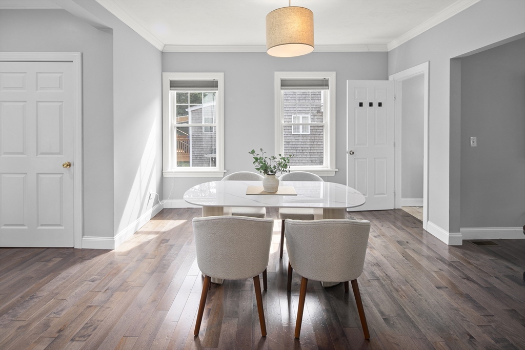104 Center St # 104