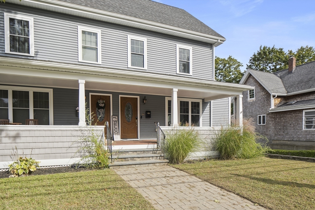 104 Center St # 104