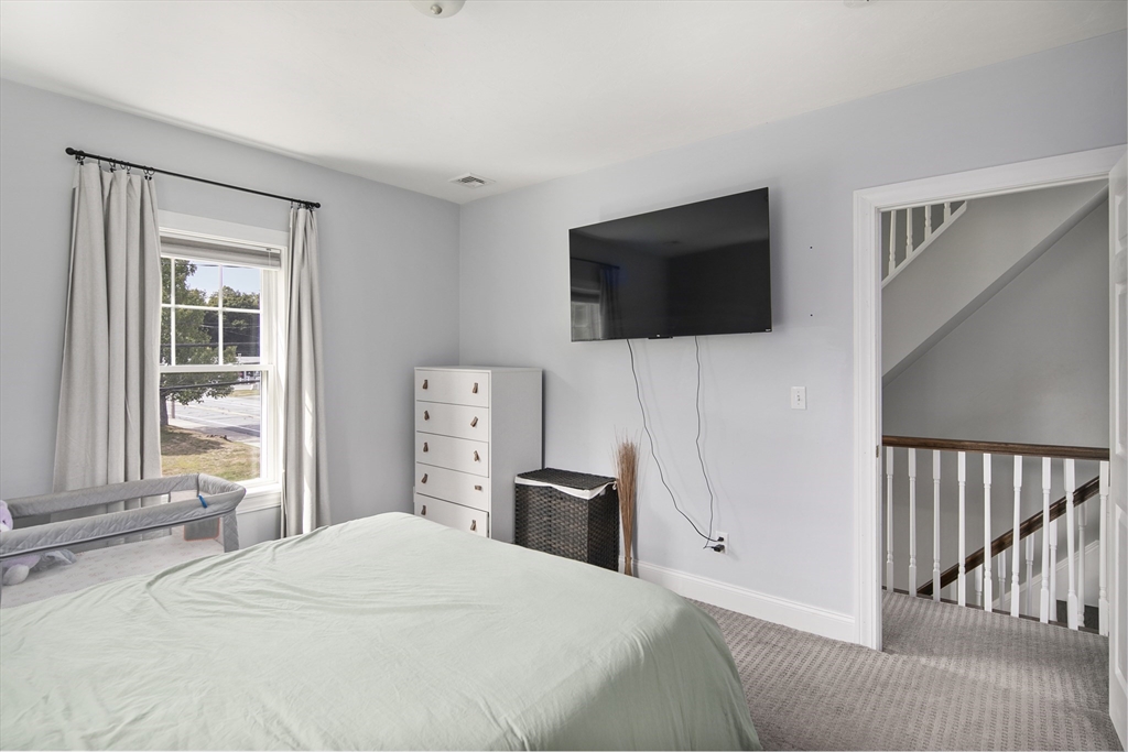 104 Center St # 104