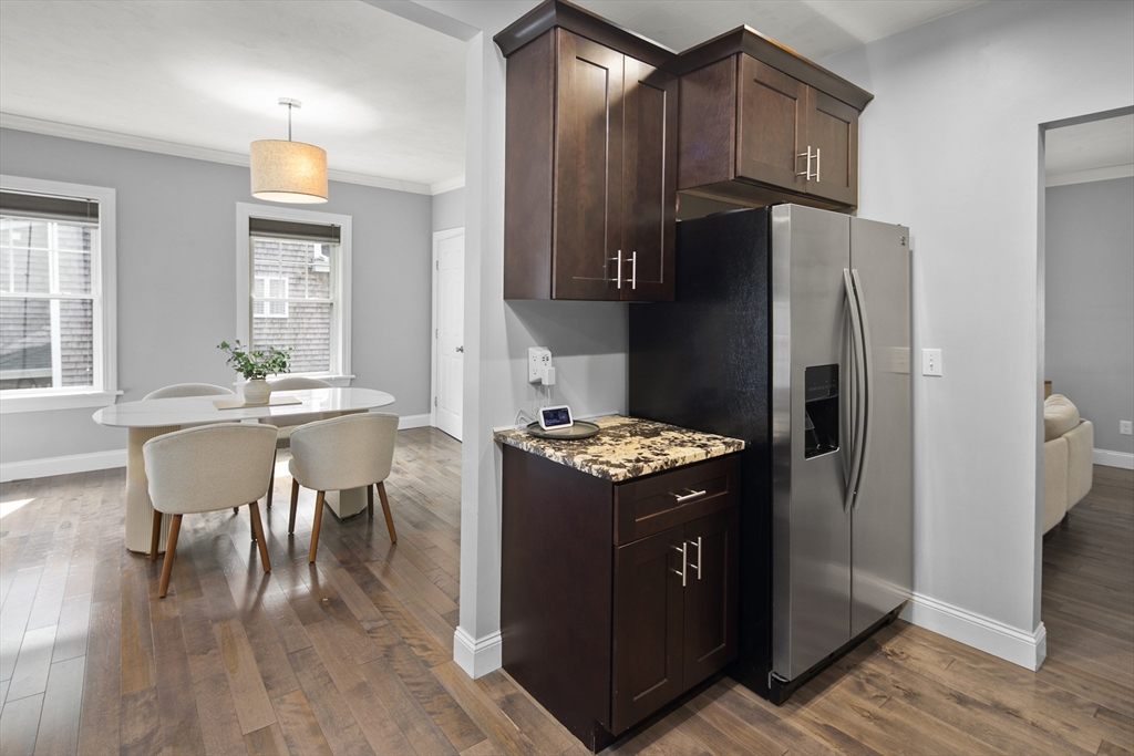104 Center St # 104