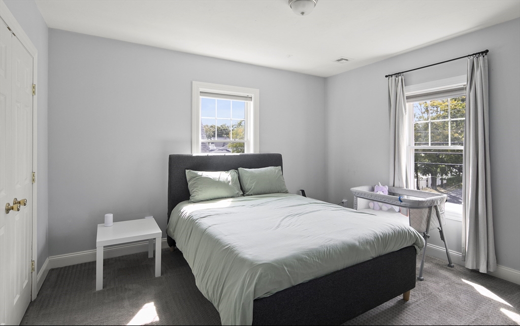 104 Center St # 104