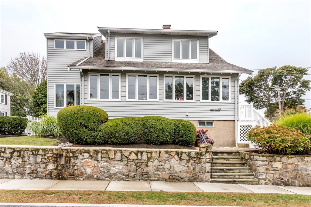 43 Parke Ave