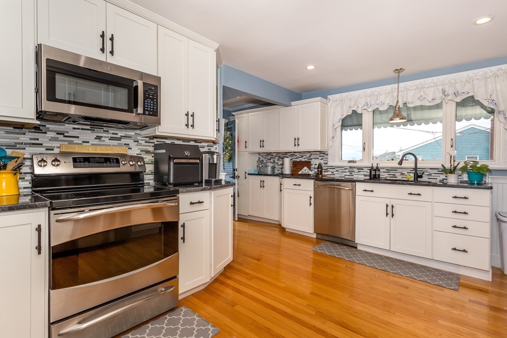 43 Parke Ave