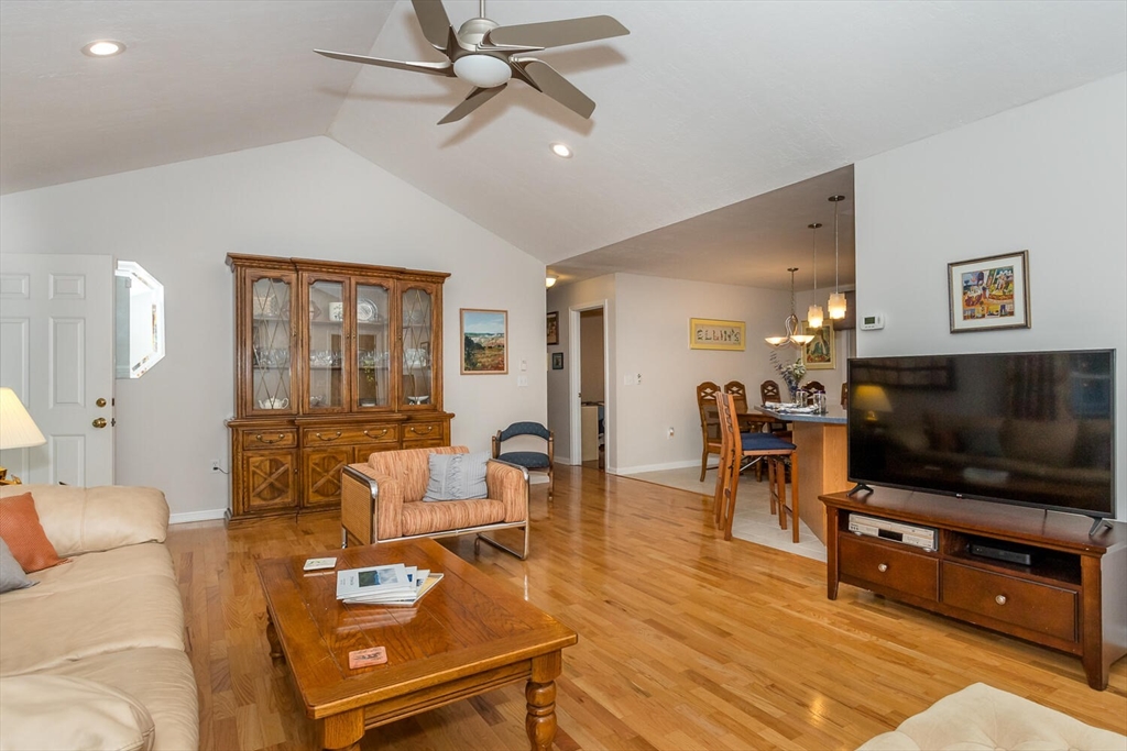 11 Kathleen Grant Road