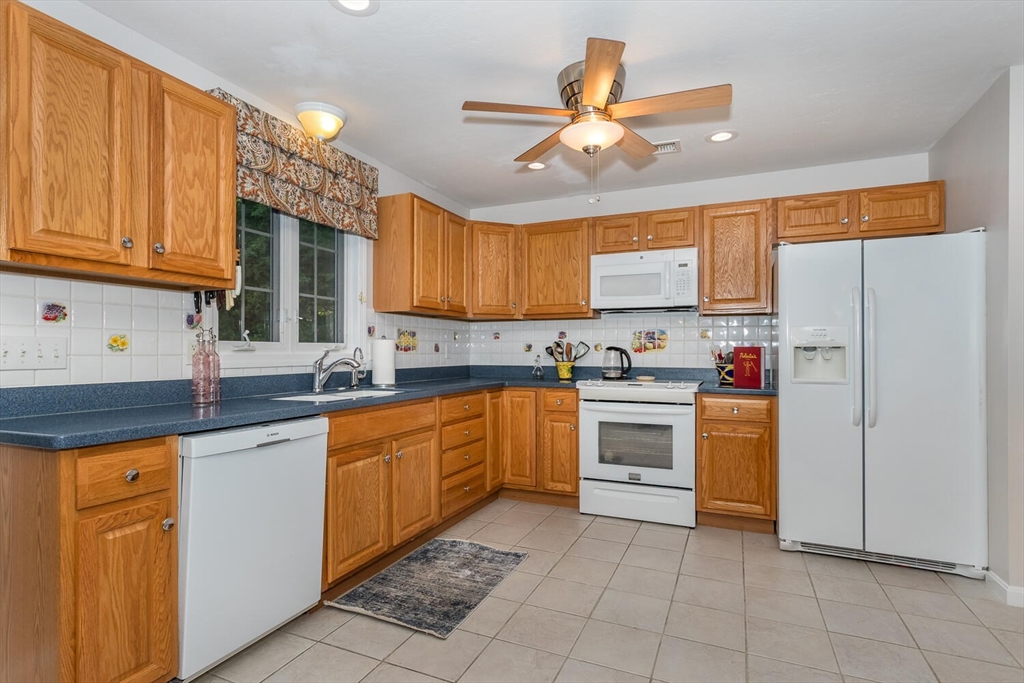 11 Kathleen Grant Road