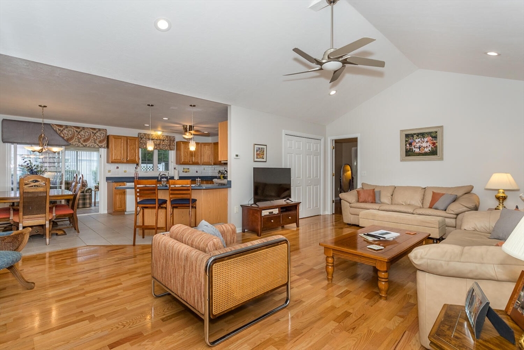 11 Kathleen Grant Road