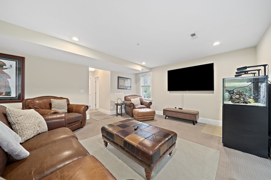 6 Audubon Way # 6