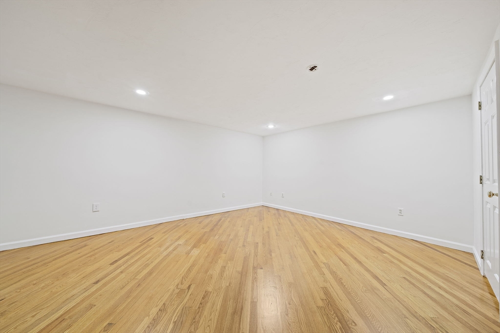149 Bolivar St # B4