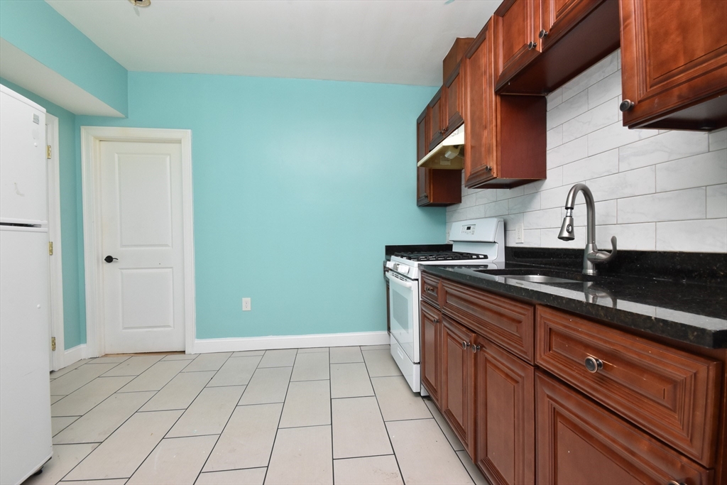 11 Oakland Ave # 1
