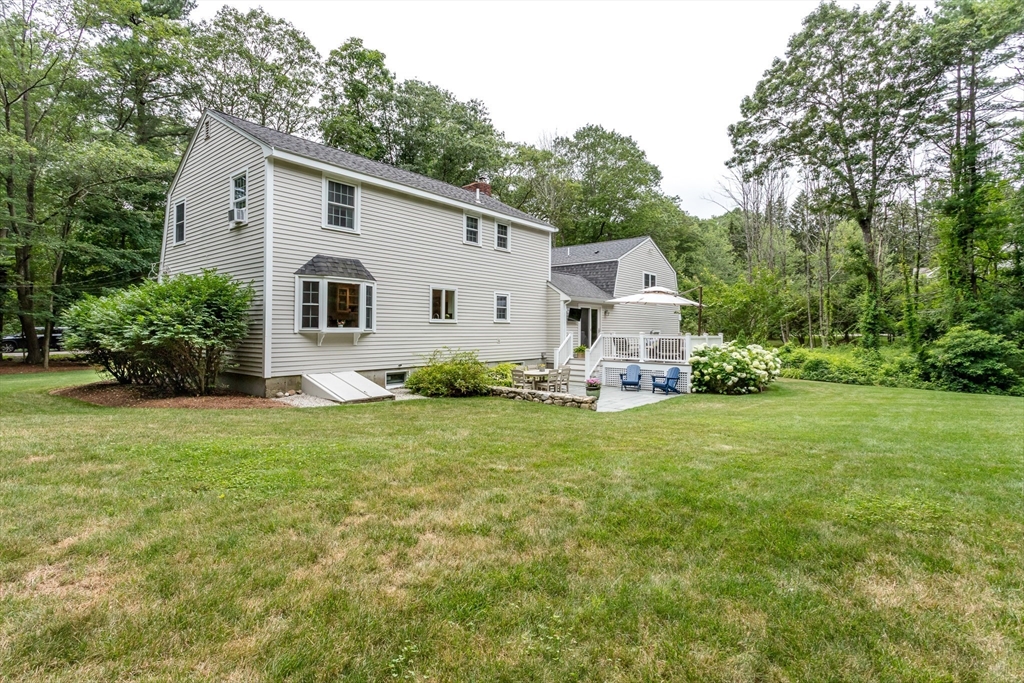 37 Daniels St