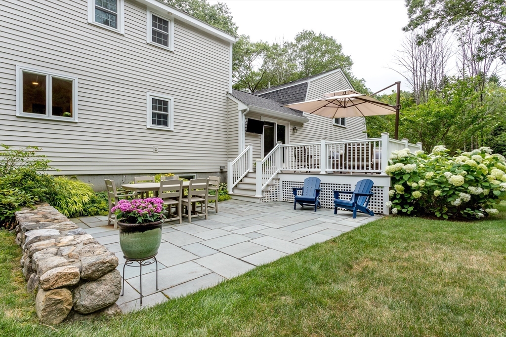 37 Daniels St