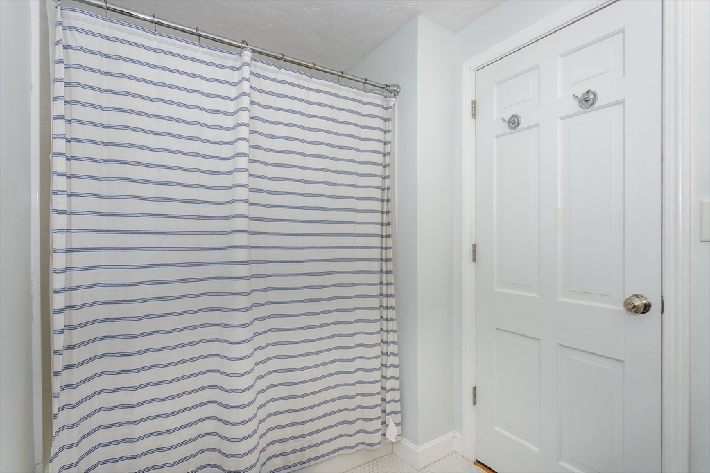 37 Daniels St