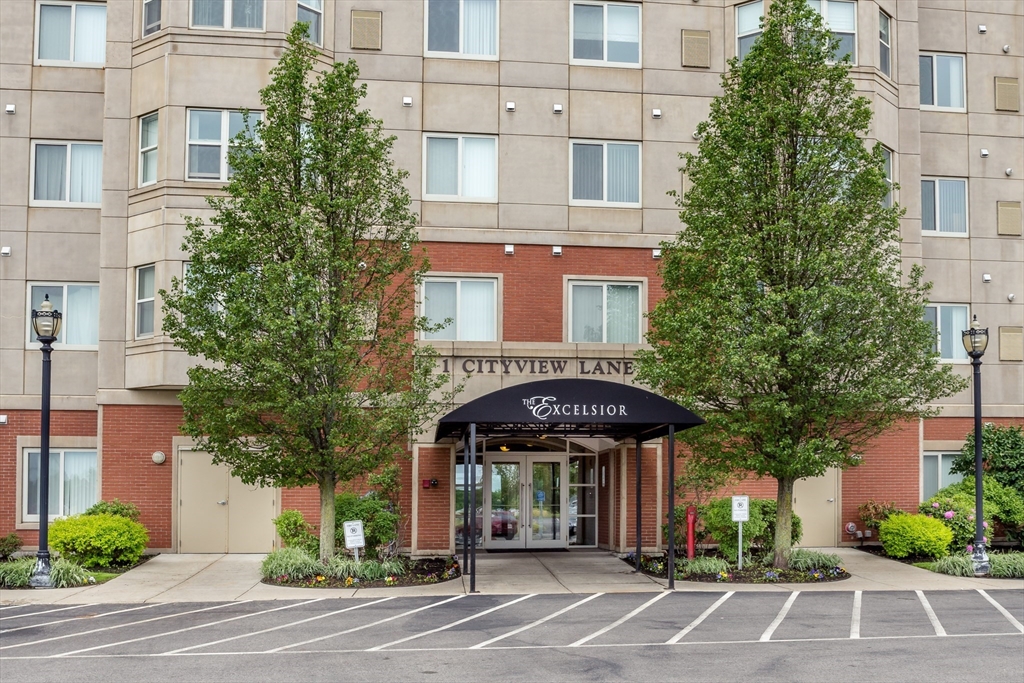 1 Cityview Ln # 210