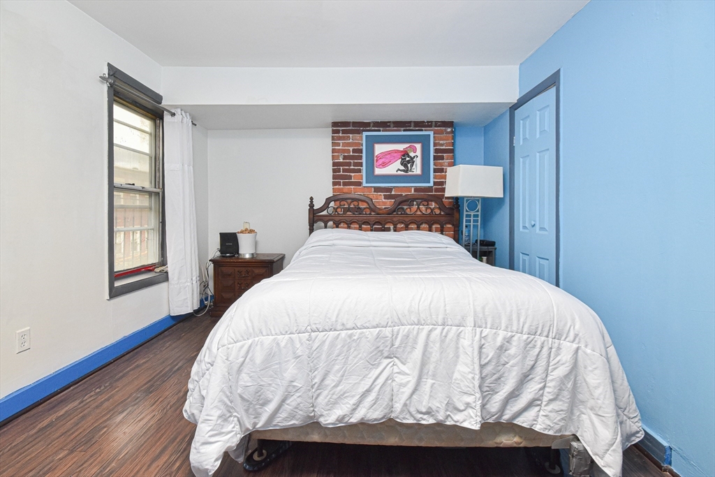 61 Webster St # 3, Boston Unit: 3