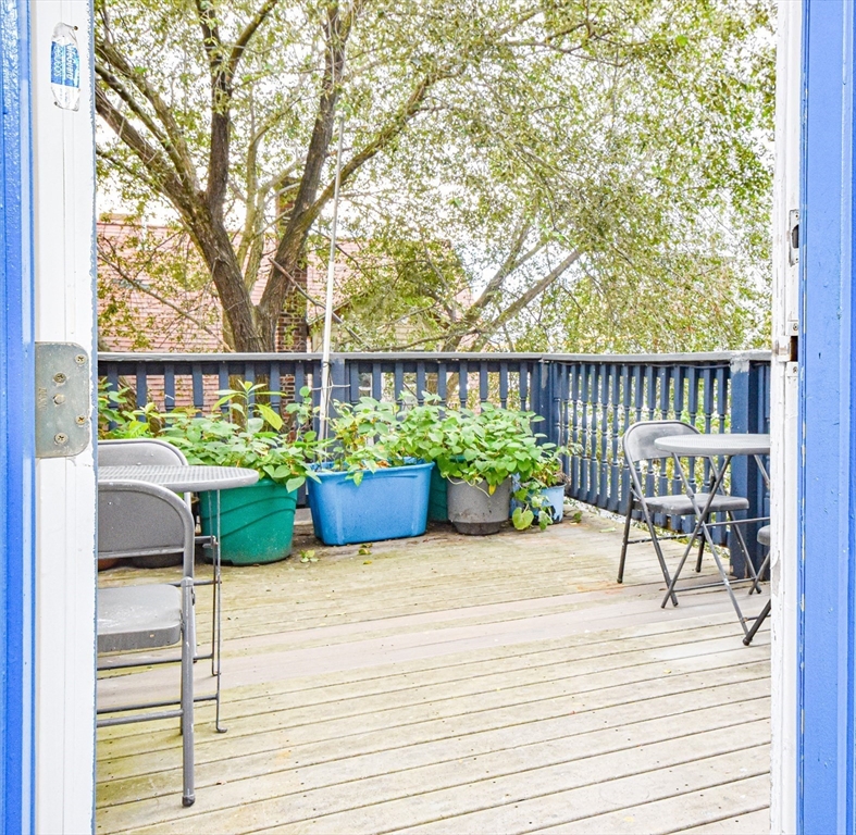 61 Webster St # 3, Boston Unit: 3