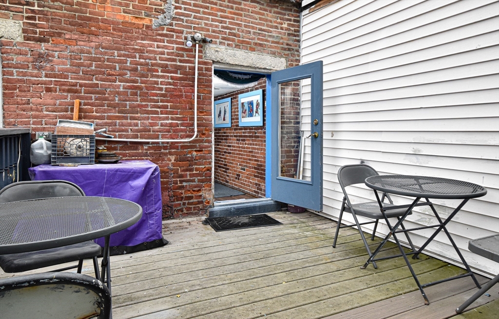 61 Webster St # 3, Boston Unit: 3