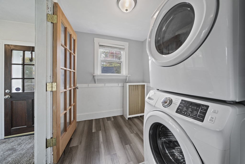 167 Cedar St, Dedham