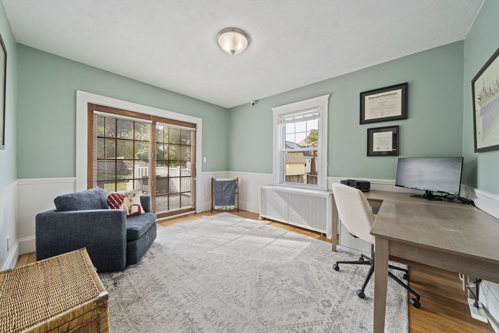 167 Cedar St, Dedham