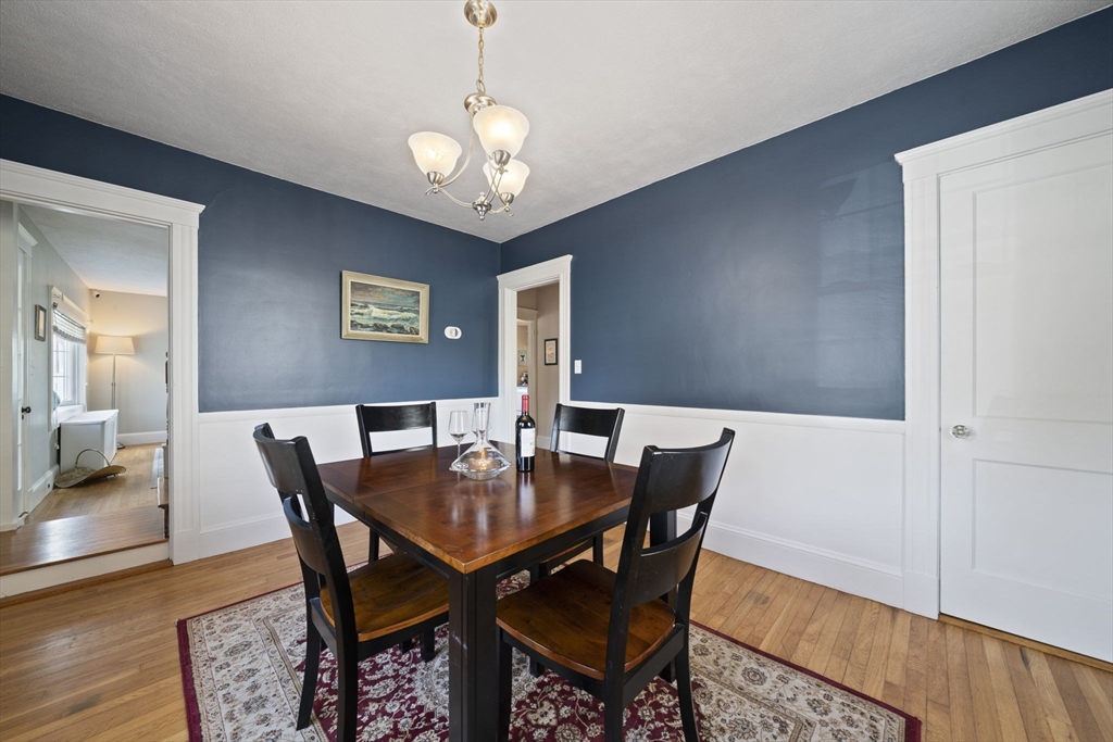 167 Cedar St, Dedham