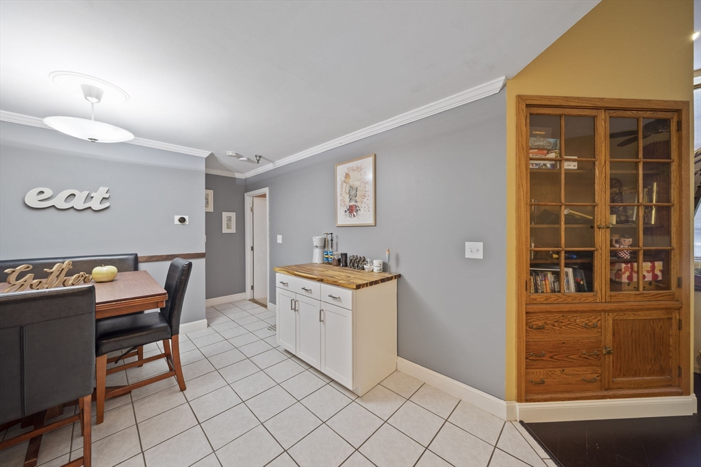 171 O'grady St. # 206 Unit: 18 aka 206