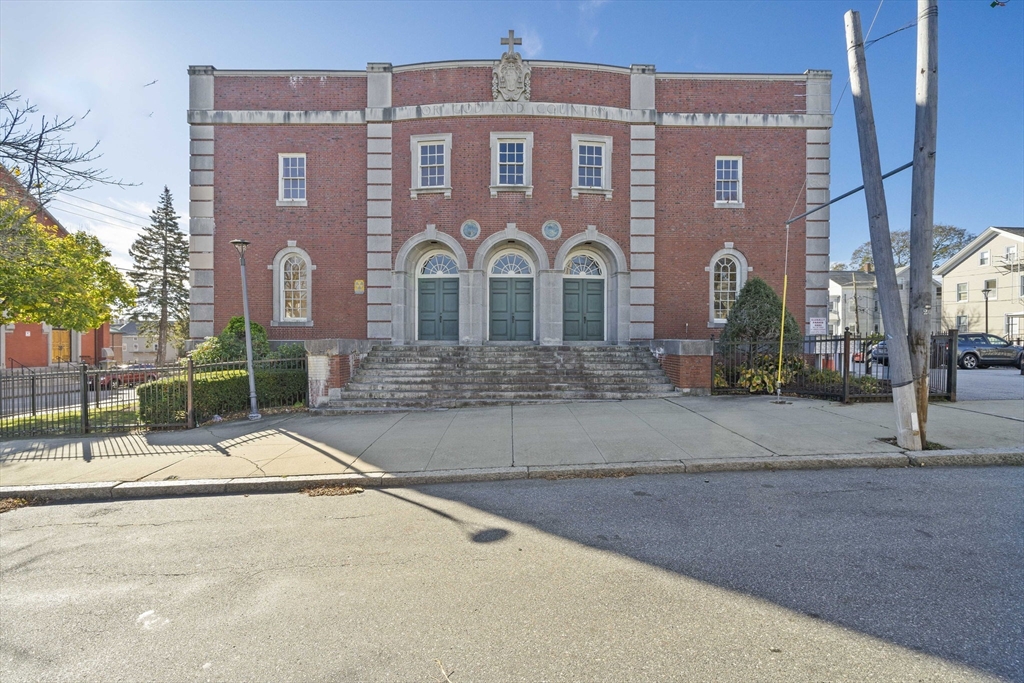 171 O'grady St. # 206 Unit: 18 aka 206