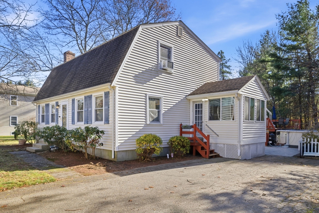 24 Maverick Dr